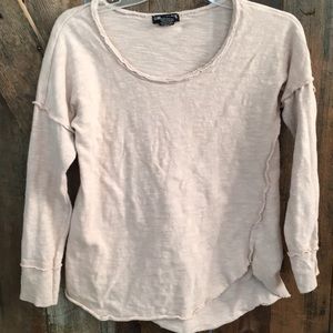 Distressed sweatshirt ❤